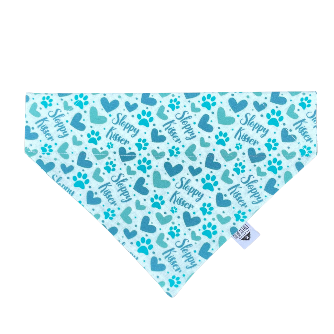 Sloppy Kisser Over-the-Collar Bandana