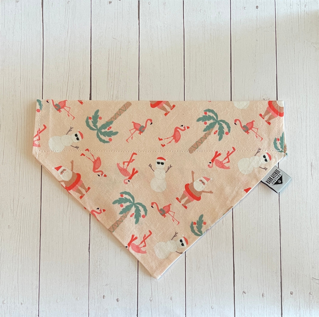 Santa’s Beachy Holiday Over-the-Collar Bandana